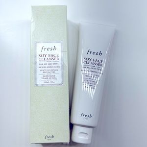Fresh Soy Face Cleanser